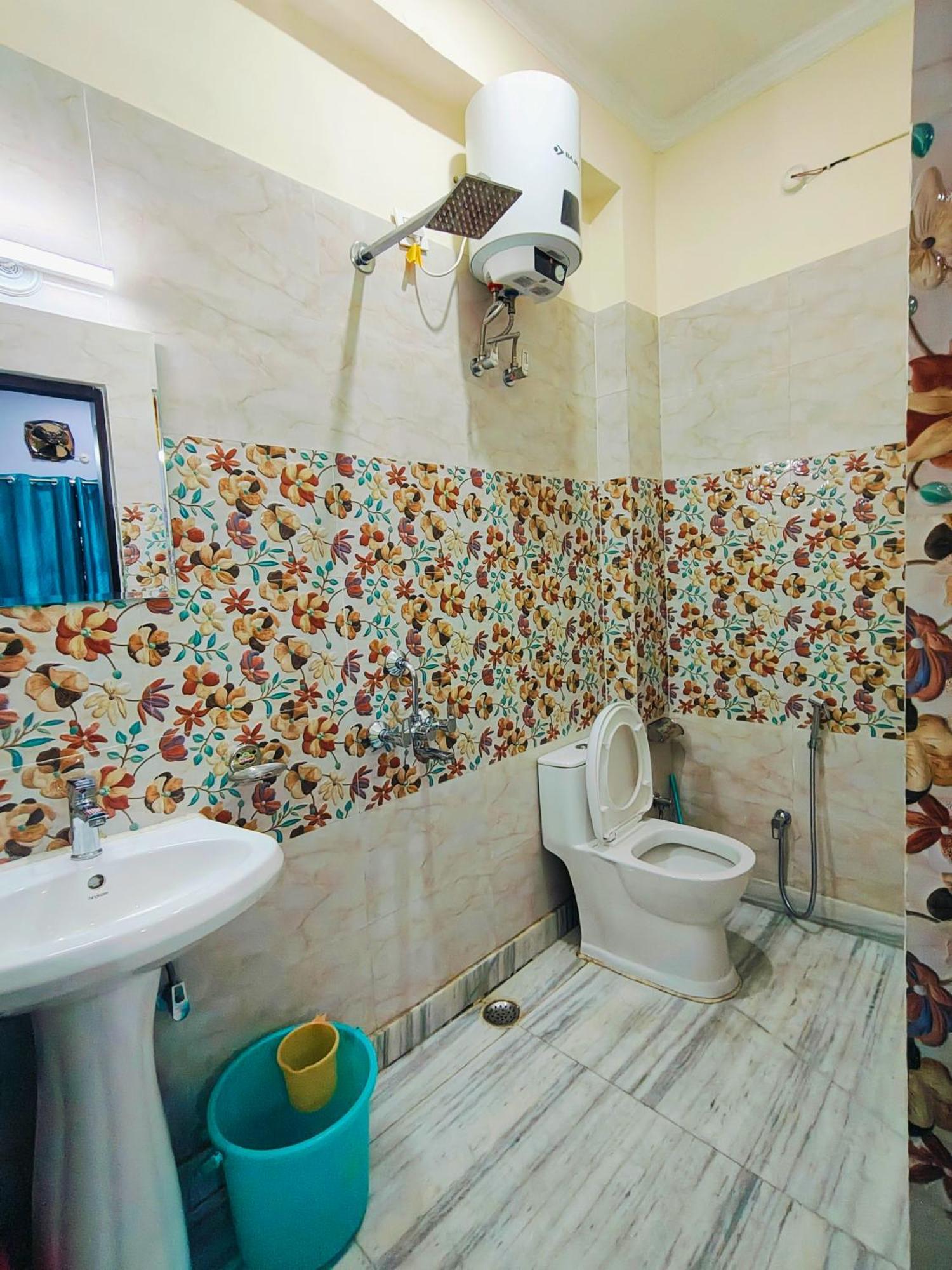 Deepak Homestay Ришикеш Экстерьер фото